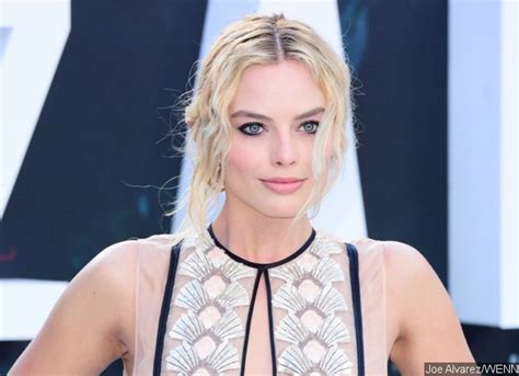 Margot Robbie's Harley Quinn stripped down to her underwear in new Suicide Squad trailer unveiled at the MTV Movie Awards on Sunday. 'I want to build a team of some very bad people who i think can ...